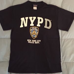 Adult Size M official NYPD T-shirt